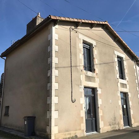 Petite Escale Vivonnoise A 2 Villa Vivonne Buitenkant foto